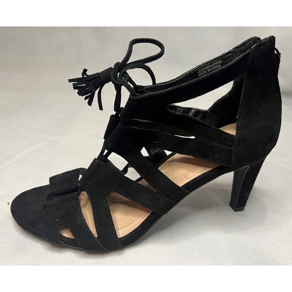 Tahari Women's Norway Heels Strappy Sandals Suede Leather Upper Black Size 7.5 M